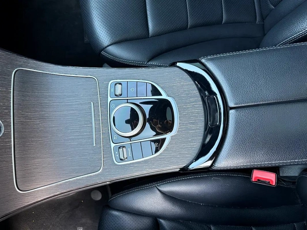 Mercedes-Benz C300 2019 - American Specs - Excellent Condition