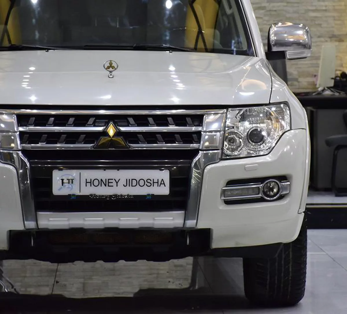 Mitsubishi Pajero GLS ( 2020 Model ) in White Color GCC Specs-6-6
