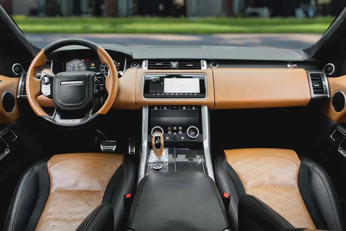 4,896 P.M |  Range Rover Sport SVR | 0% Downpayment | Under Warranty-7-7