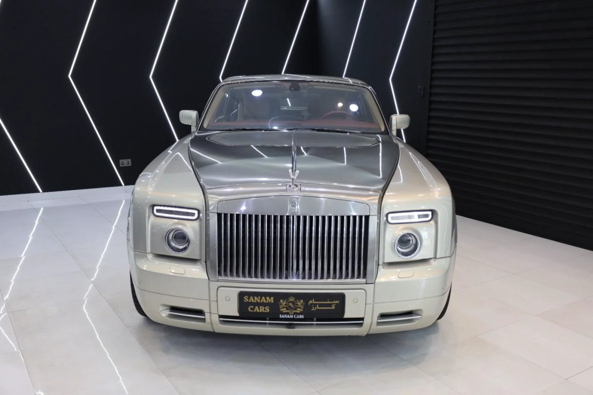 Rolls-Royce Phantom Coupe-8-8