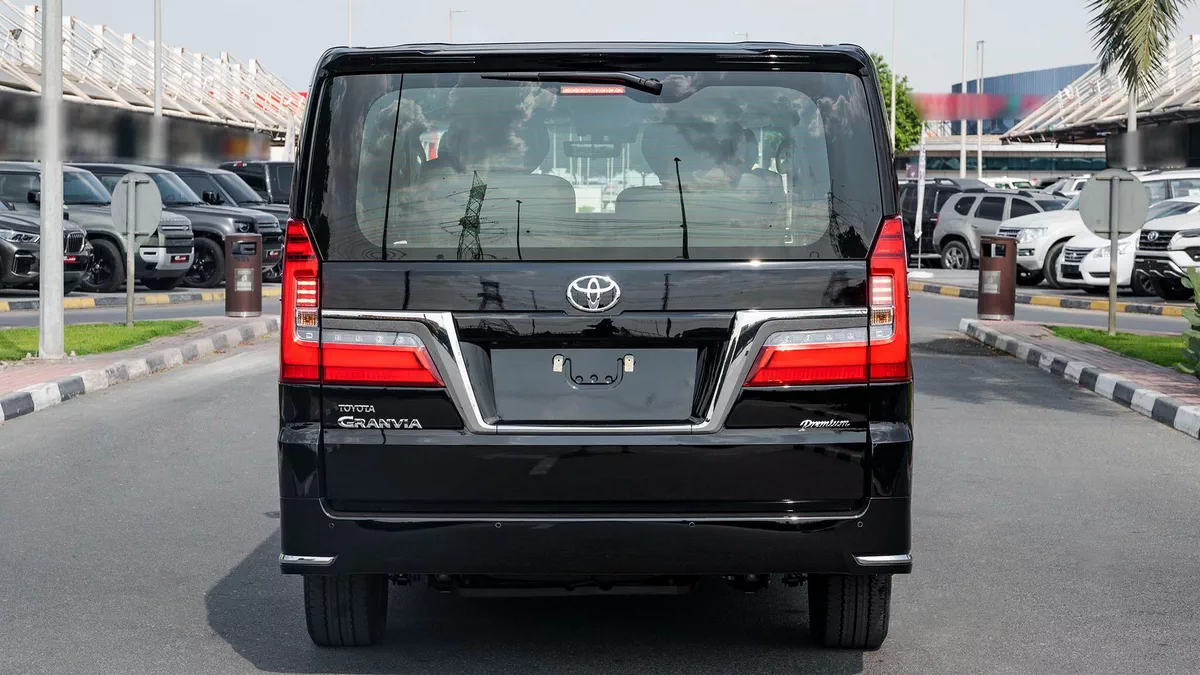 2024 Toyota Granvia – Spacious and Stylish Black Bus-8-8