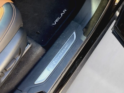 AED 2,090 P.M | 0% DOWN PAYMENT | RANGE ROVER VELAR P250 R-DYNAMIC SE | 2.0L TURBO | 2019 | GCC SPEC-15