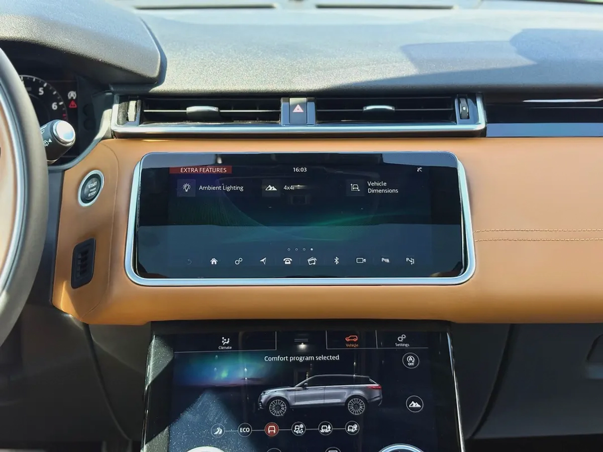 AED 2,090 P.M | 0% DOWN PAYMENT | RANGE ROVER VELAR P250 R-DYNAMIC SE | 2.0L TURBO | 2019 | GCC SPEC-10-10