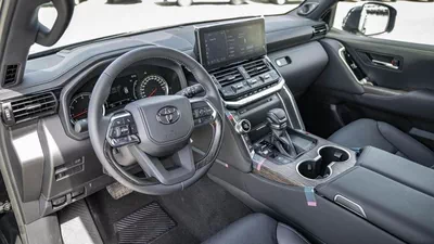 Toyota Land Cruiser VXR TWIN TURBO 3.5L-9