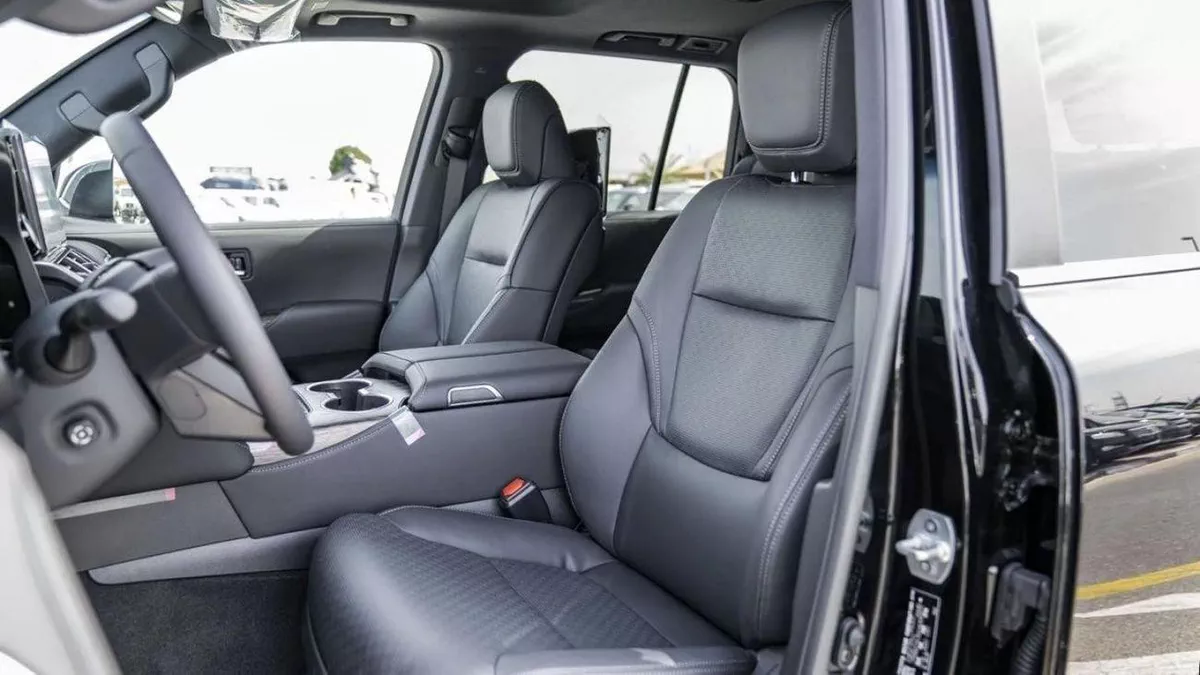 Toyota Land Cruiser VXR TWIN TURBO 3.5L-11-0