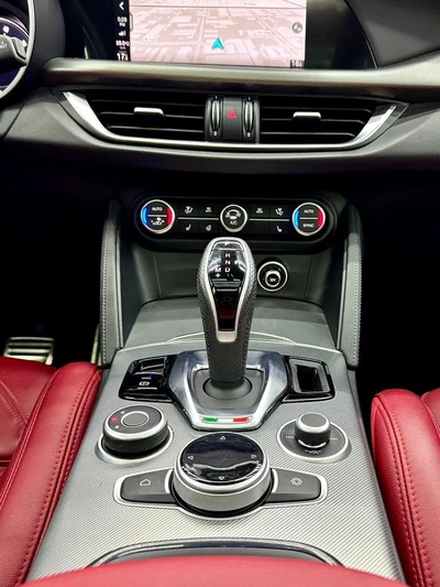 Low Mileage | GCC | 7 Years Gargash Warranty and Service | Gargash Full Service History-2