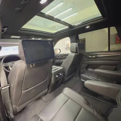 2023 GMC Yukon Denali-11