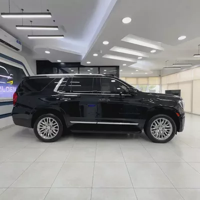 2023 GMC Yukon Denali-2