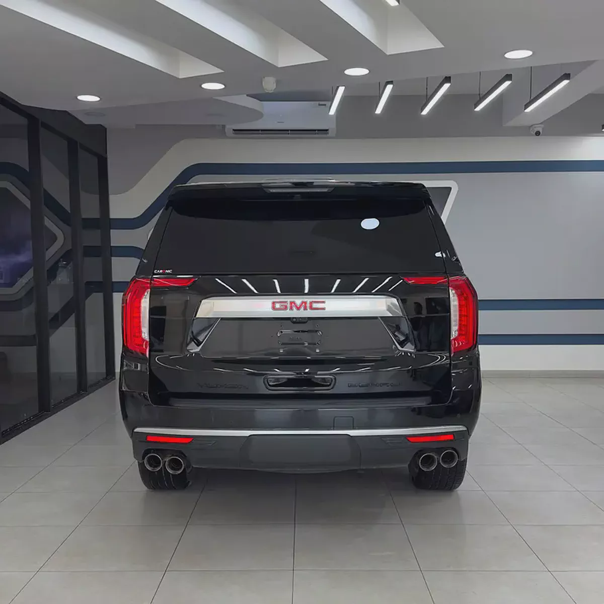 2023 GMC Yukon Denali-4-4