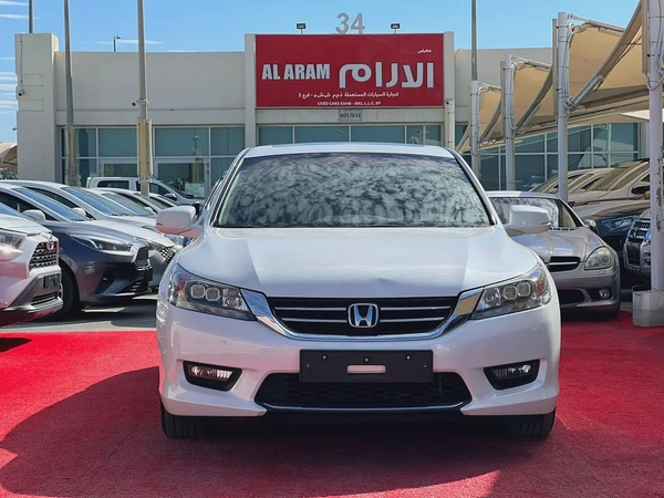 2015 | Honda Accord | I-VTEC | Full Option | V4 | Korean Specs | Ref#900