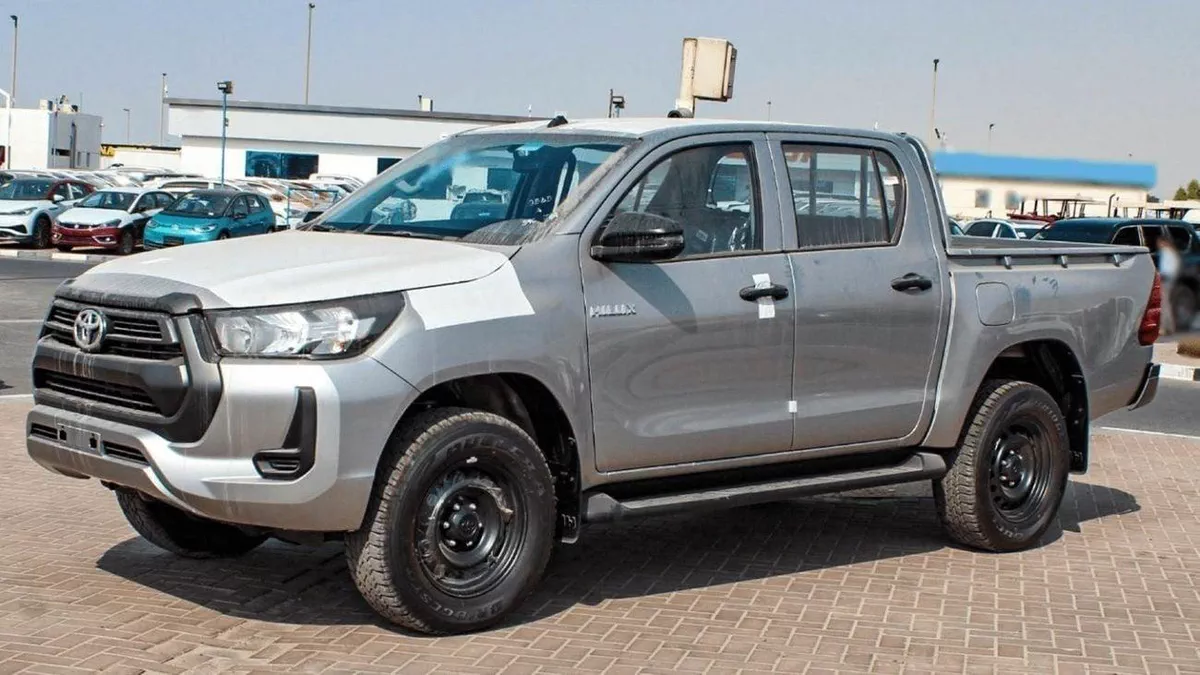Toyota Hilux DLX TOYOTA HILUX 2.4L MED P.WINDO DIESEL 2023 0KM