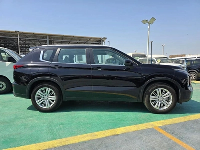 Mitsubishi Outlander MITSUBISHI OUTLANDER 2026 M-LINE-2
