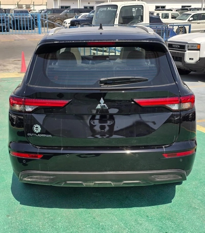 Mitsubishi Outlander MITSUBISHI OUTLANDER 2026 M-LINE-5