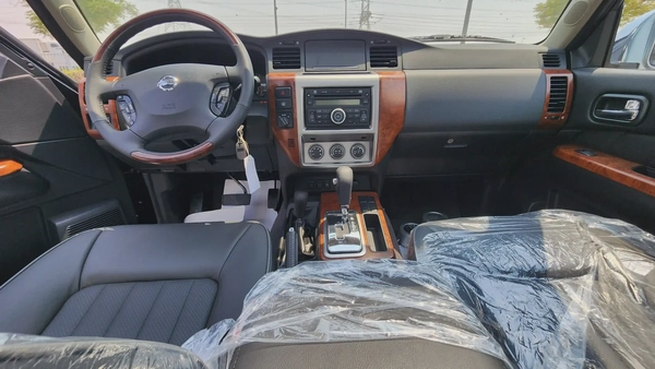 2024 Nissan Patrol Safari GRX 4X4 (Black)