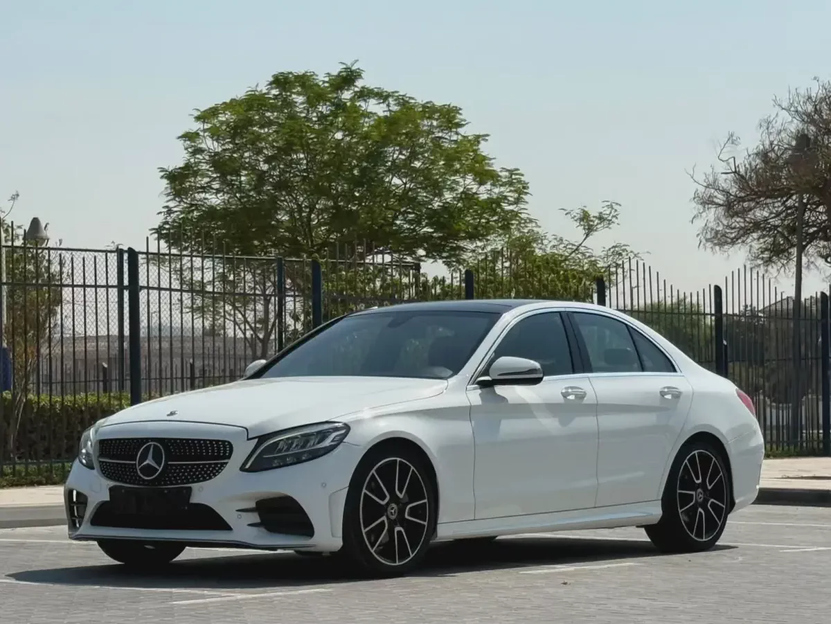 2020 Mercedes Benz C200-Excellent Condition-Bank Finance Available-3-3