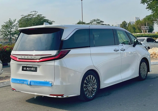 2026 Lexus Lm350 VIP Seats -- Where Business Class becomes First Class on wheels