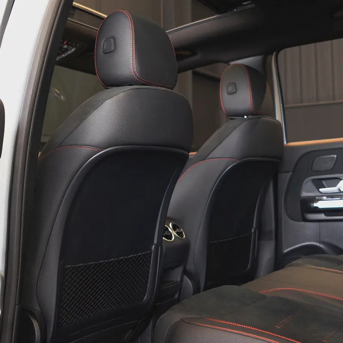 AED 3,544 P.M • 0% Downpayment • Mercedes-Benz GLB 200  • Agency Warranty-14-14