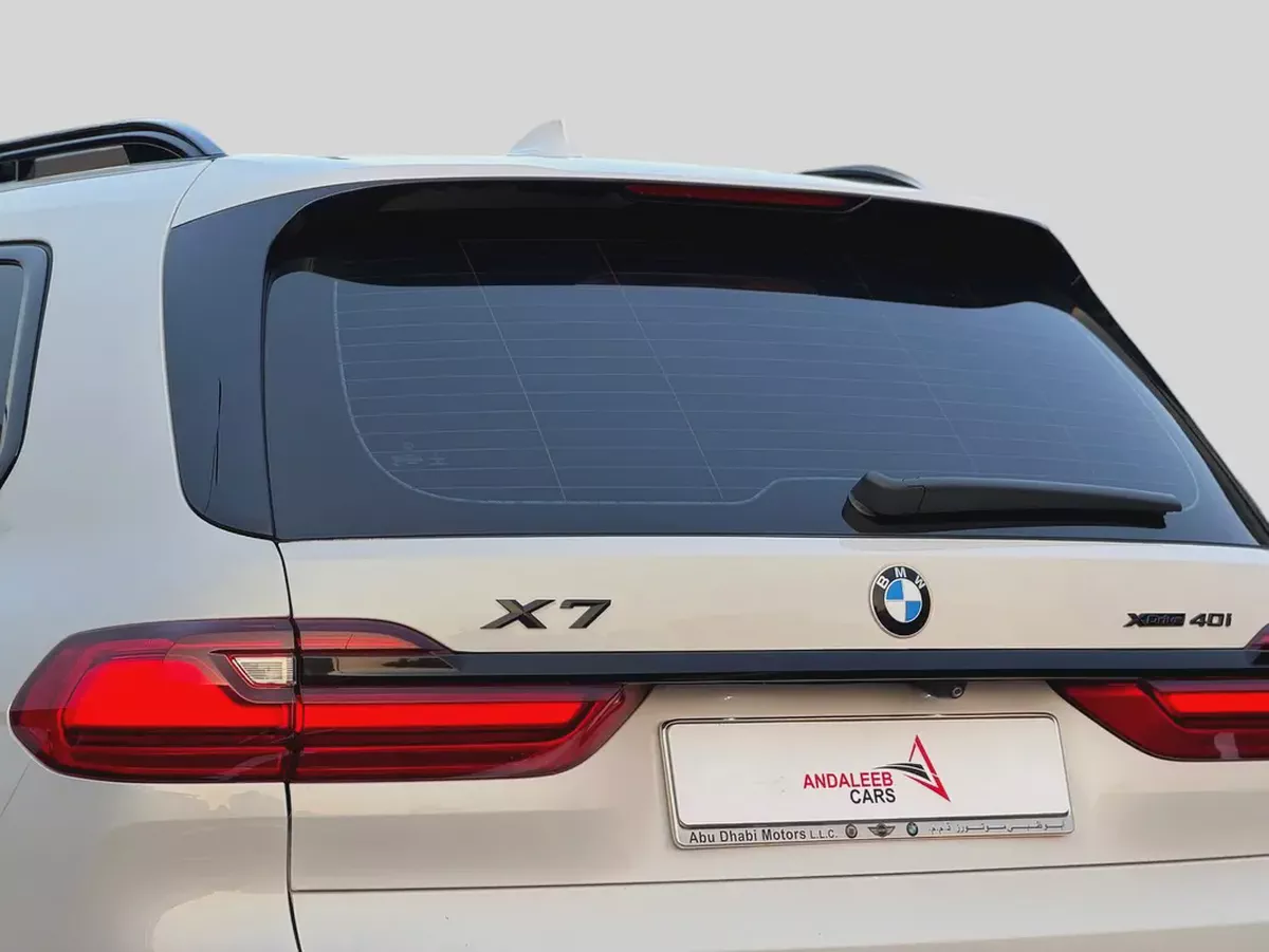BMW X7 xDrive40i | 3.0L TURBO INLINE-6 | AWD | GCC SPECS | 2019-5-5
