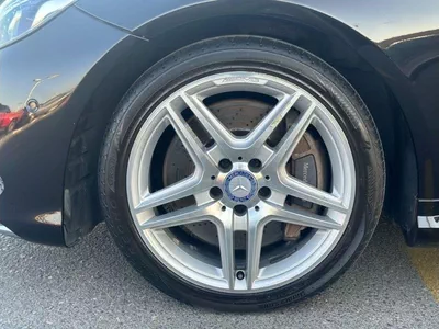Mercedes Benz E 550-8