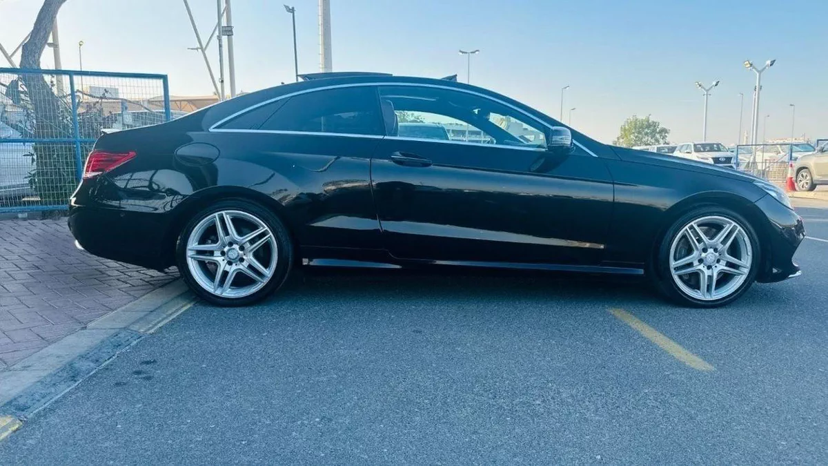 Mercedes Benz E 550-4-0