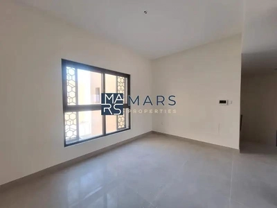 🌟 Spacious 3-Bedroom Townhouse in Eco-Friendly Sharjah Sustainable City - AED 135,000/Year 🌿-10