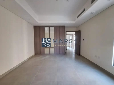 🌟 Spacious 3-Bedroom Townhouse in Eco-Friendly Sharjah Sustainable City - AED 135,000/Year 🌿-8