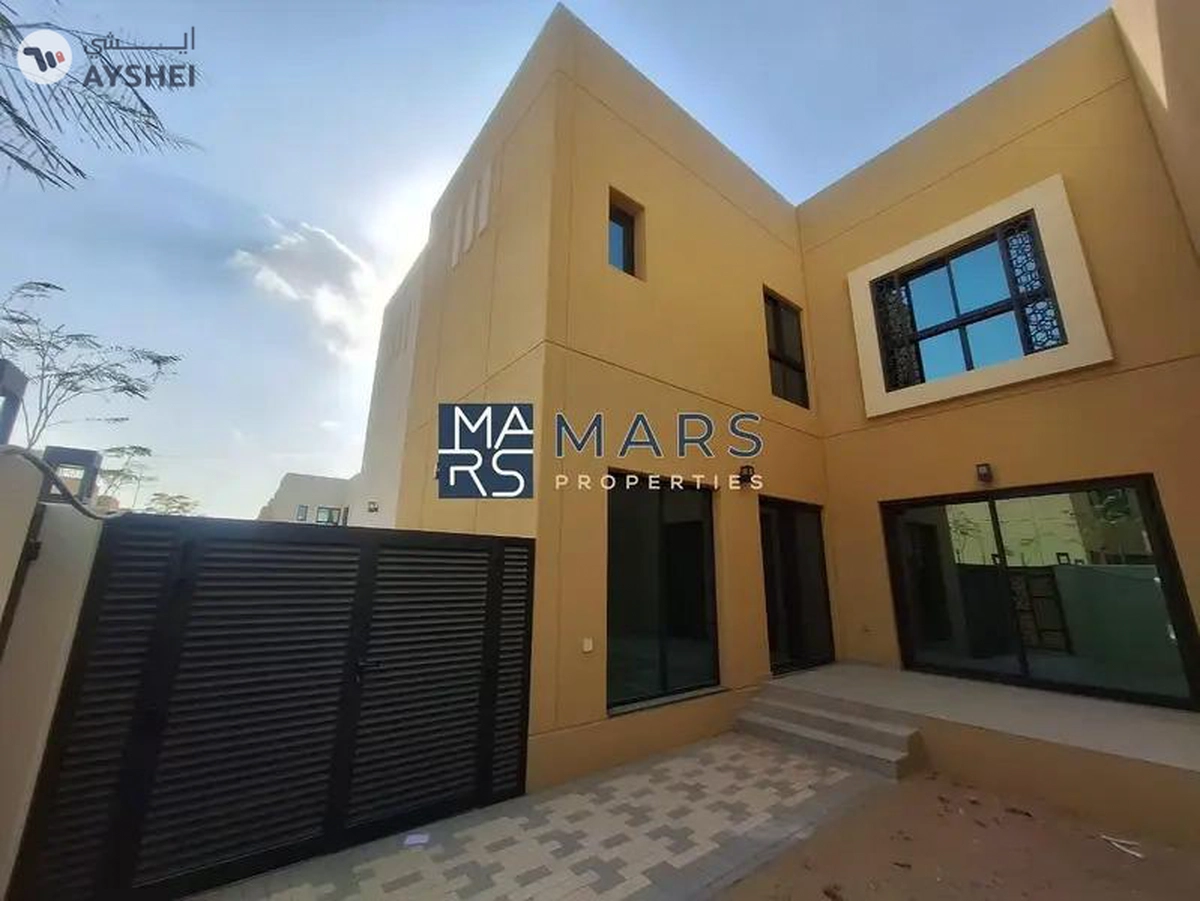 🌟 Spacious 3-Bedroom Townhouse in Eco-Friendly Sharjah Sustainable City - AED 135,000/Year 🌿-2-2