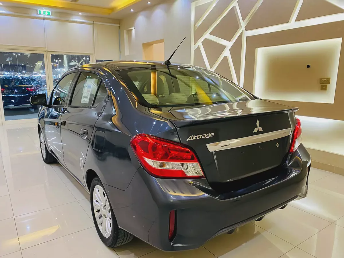 Mitsubishi Attrage GLX 2024 GCC Specs - Brand New Condition-9-9
