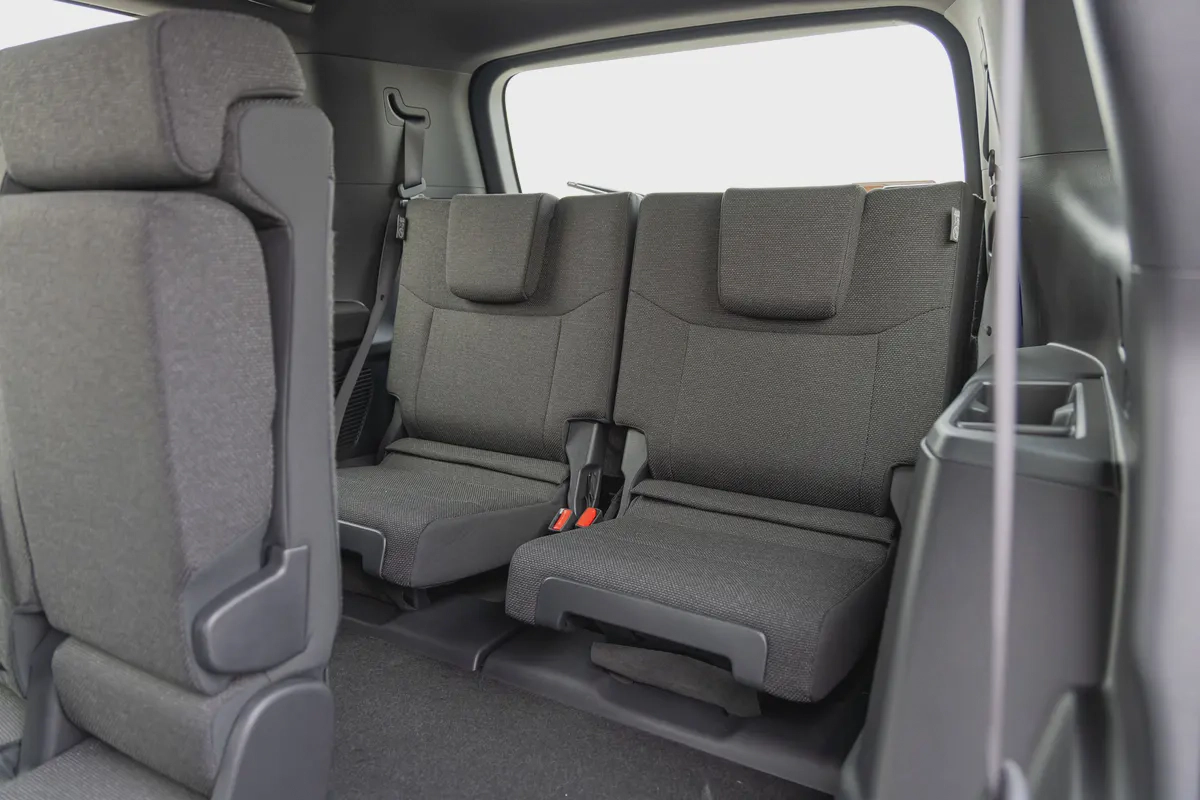 Toyota Prado TXL-1, 2.4L Turbo, Petrol - 2026 (Export)-19-19
