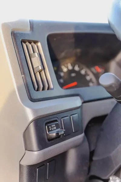Toyota Coaster 2026 Basic GCC Specs-4