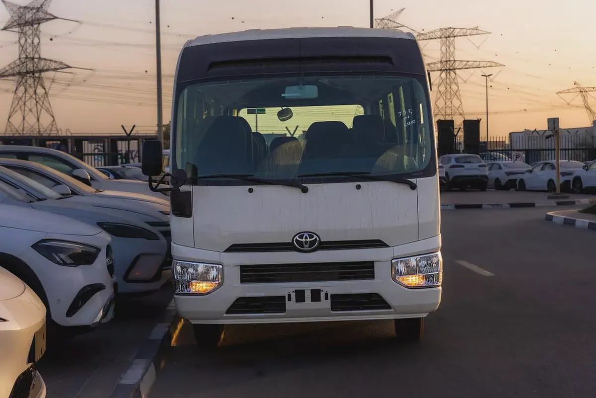 Toyota Coaster 2026 Basic GCC Specs-1-1
