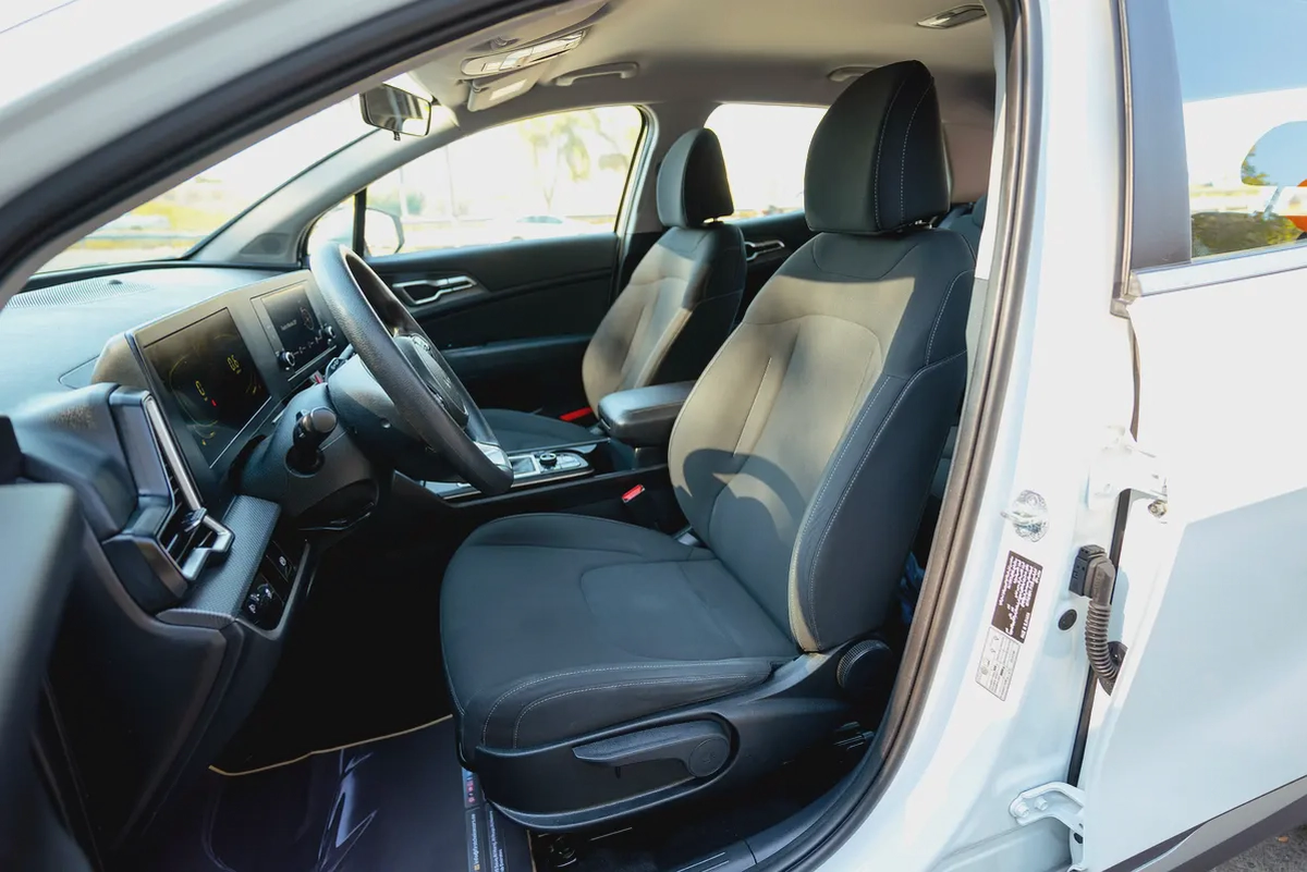 AED 1,003/month | Sportage EX 1.6L | GCC Specs | REF#K71330-9-9