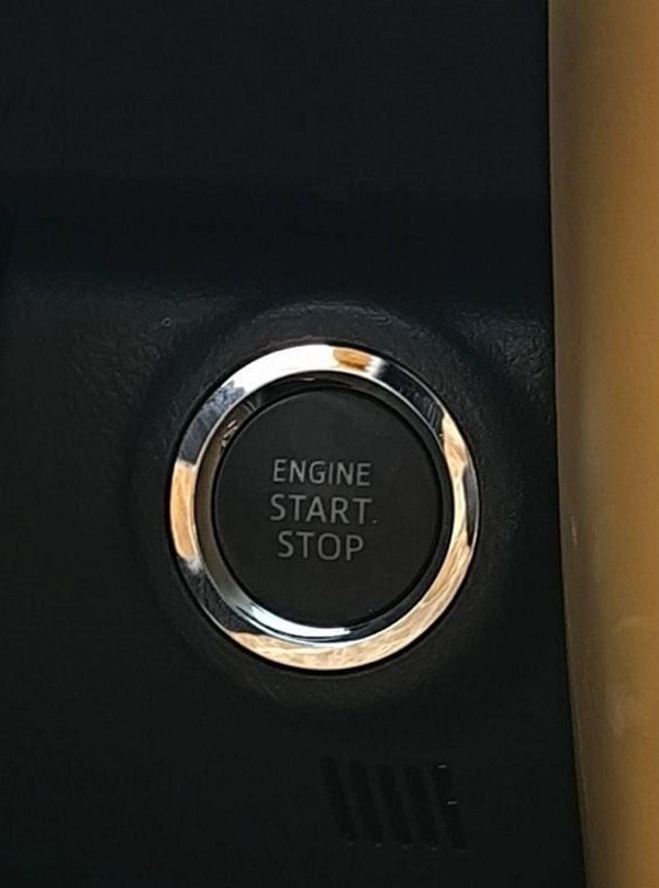 Toyota Fortuner EXR FORTUNER SR5 2.7L AT FULL OPTION PETROL 2024