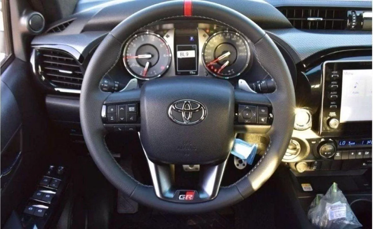 Toyota Hilux GR SPORT Toyota Hilux GR Sport 4.0L Petrol AT 4X4 2024-3-0