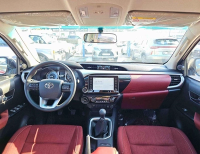 Toyota Hilux SR5 WIDE BODY DOUBLE CABIN || FULL OPTION  | PUSH START| WITHOUT DIFF-LOCK | PETROL M/T 2.7L V4 4WD-14