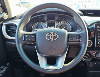 Toyota Hilux SR5 WIDE BODY DOUBLE CABIN || FULL OPTION  | PUSH START| WITHOUT DIFF-LOCK | PETROL M/T 2.7L V4 4WD-18