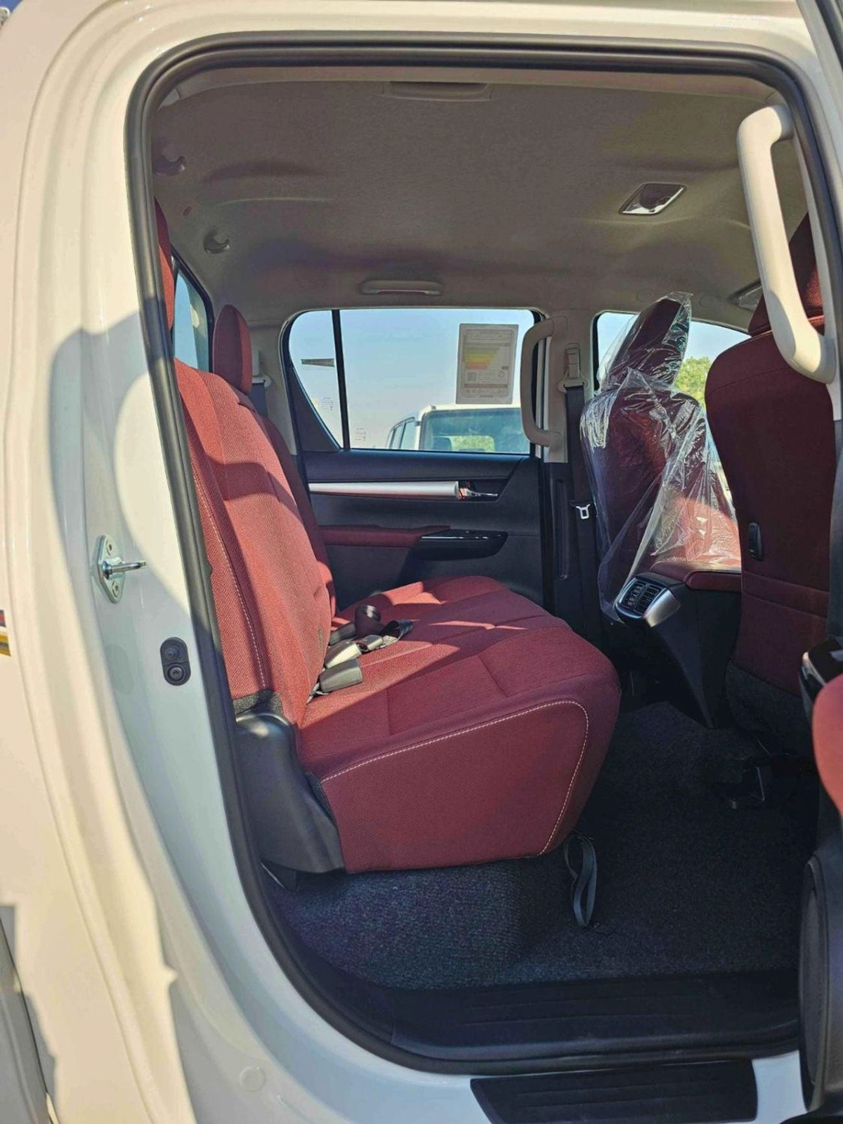 Toyota Hilux SR5 WIDE BODY DOUBLE CABIN || FULL OPTION  | PUSH START| WITHOUT DIFF-LOCK | PETROL M/T 2.7L V4 4WD-13-0