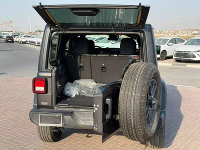 Jeep Wrangler SPORT 2.0L Petrol 2024 Export Price @ 125,000 AED-5