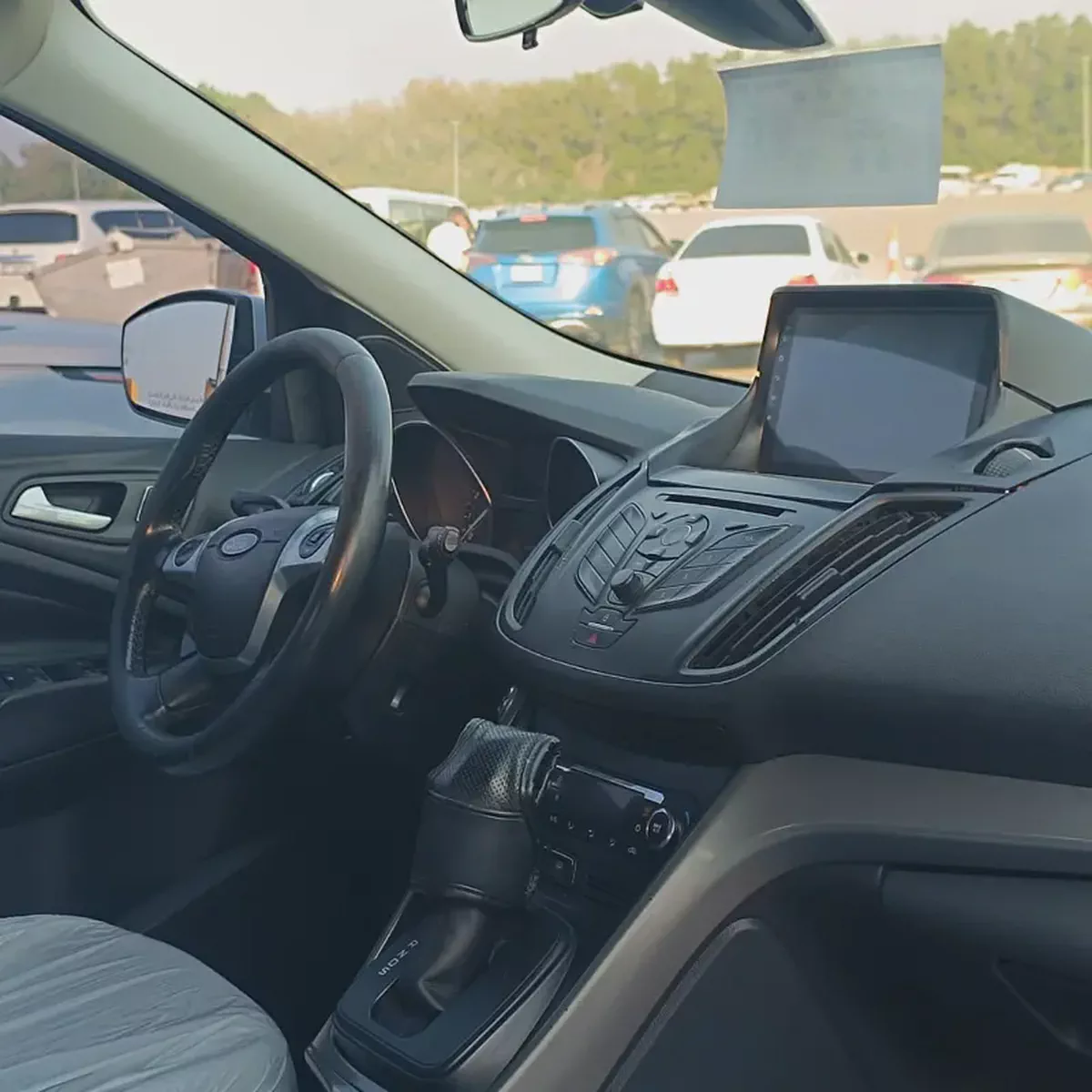 Ford Escape Limited 2015 GCC Specs-10-10