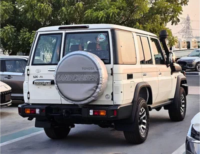 Toyota Land Cruiser 70 LC76 LX HARDTOP 5DOOR || 4.0L PETOL A/T 4WD | RADAR | DIFF-LOCK | FULL OPTION (CODE # 76PAFRE)-3