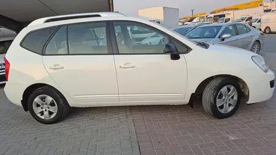 Kia Carens 2012 GCC Specs-2