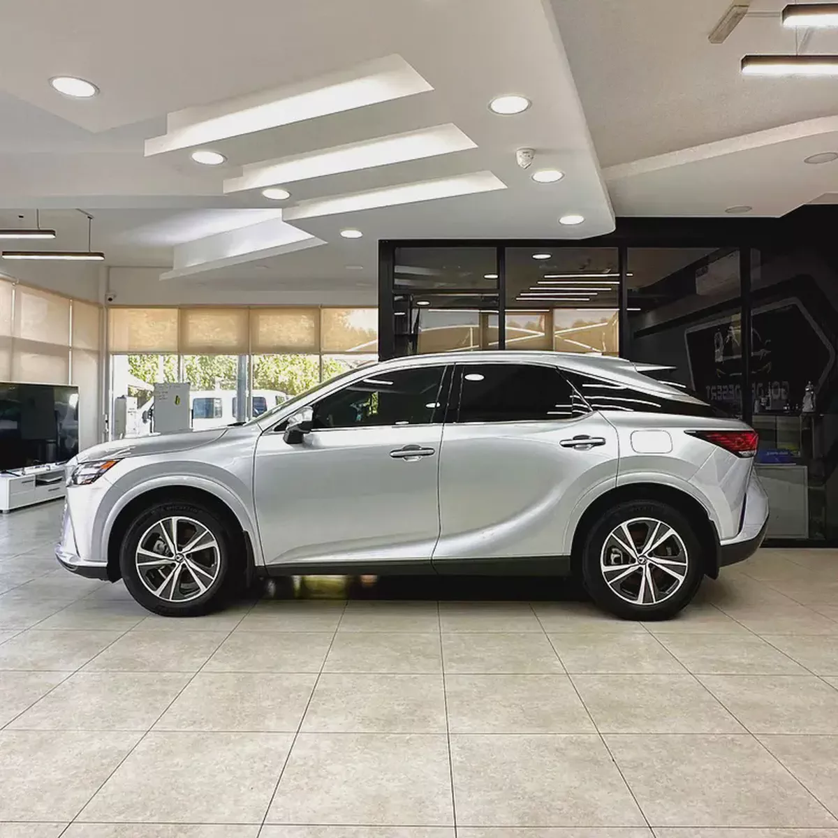2025 Lexus Rx-350 Premium- hybrid-3-3