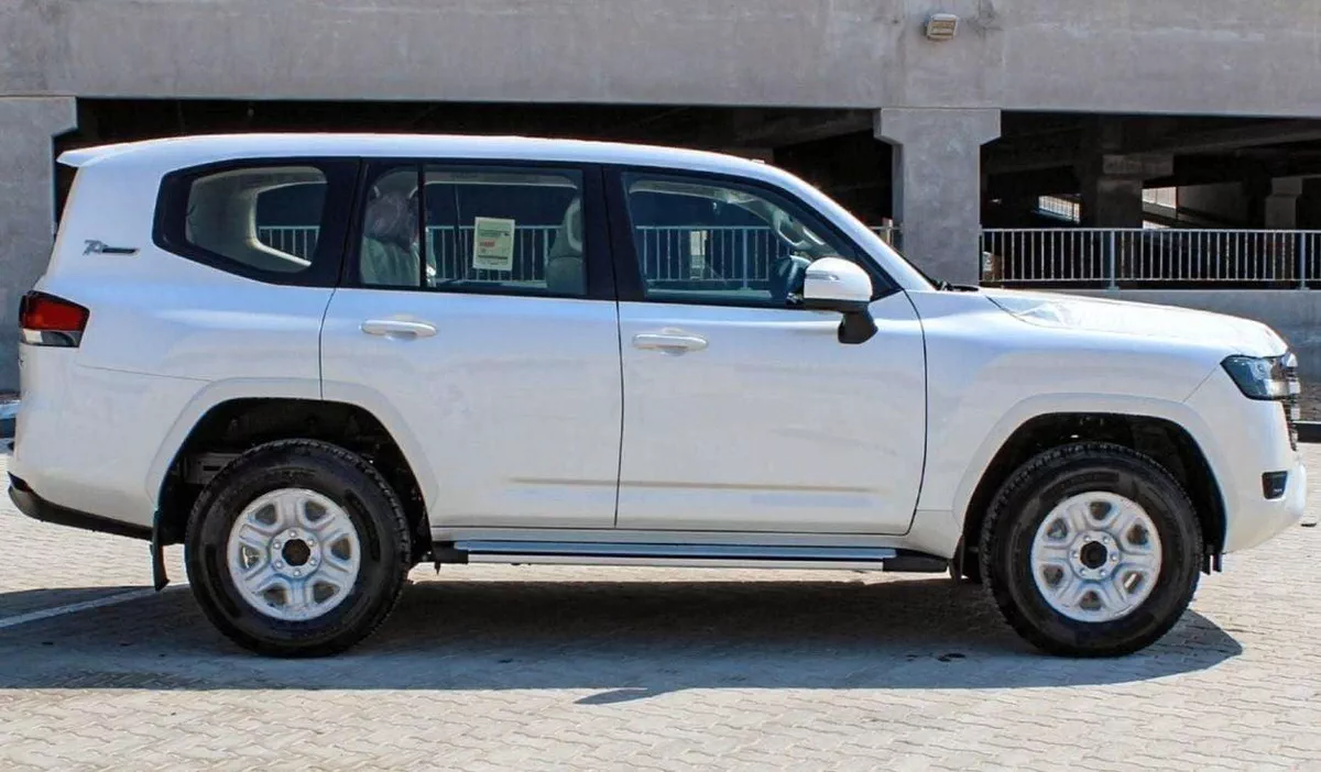 Toyota Land Cruiser GXR LAND CRUISER GXR 3.3L DIESEL 2024-6-0