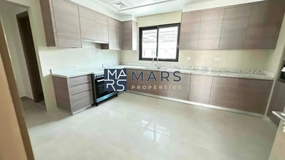 Brand new three bedroom corner unit available for rent in Sharjah Sustainable City for 130,000-17
