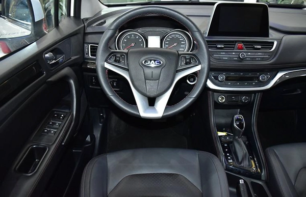 JAC S3 ( 2023 Model ) in White Color GCC Specs