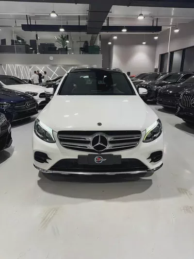 Mercedes-Benz GLC 250 4MATIC | 2018 | GCC | Full Option | Full service History | Monthly: 2,800 AED-2
