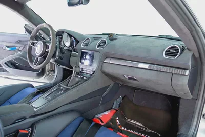 Porsche Cayman GT4 RS-Brand New-GCC-Weissach Package-Porsche warranty Until 04/2028-9