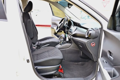 NISSAN KICKS 2022 MODEL AVAILABLE @ 895 only MONTLHY EMI WITH 20% DOWN PAYMENT.-9