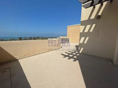 For sale| Amazing View | Spacious Apartment-1