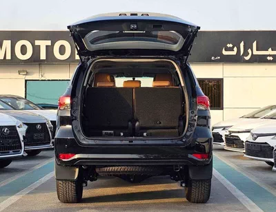 Toyota Fortuner 2.4L V4 DIESEL / MANUAL A.C / DIFF LOCK / OVER FENDER / FOG LAMPS / CHROME HANDLE /CODE#FD24B-4